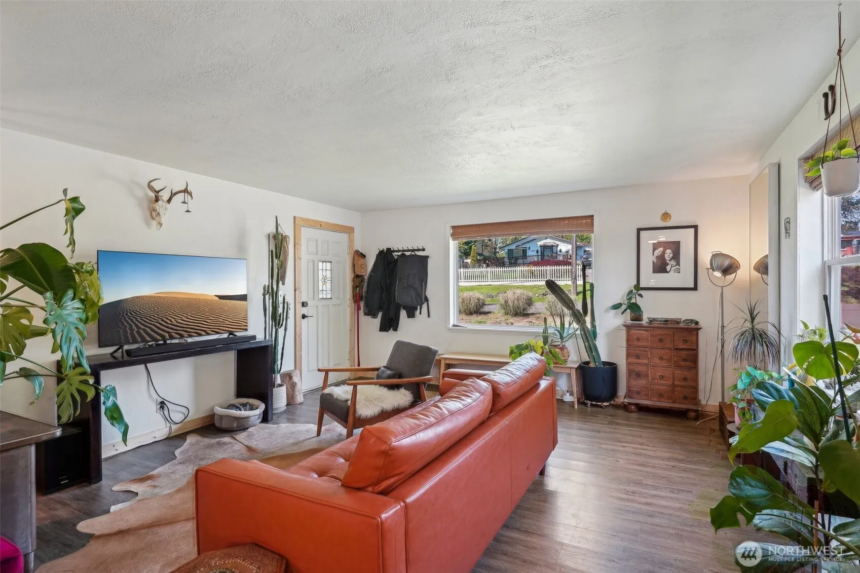 Property photo for 11036 2nd Avenue S, Seattle photo 5