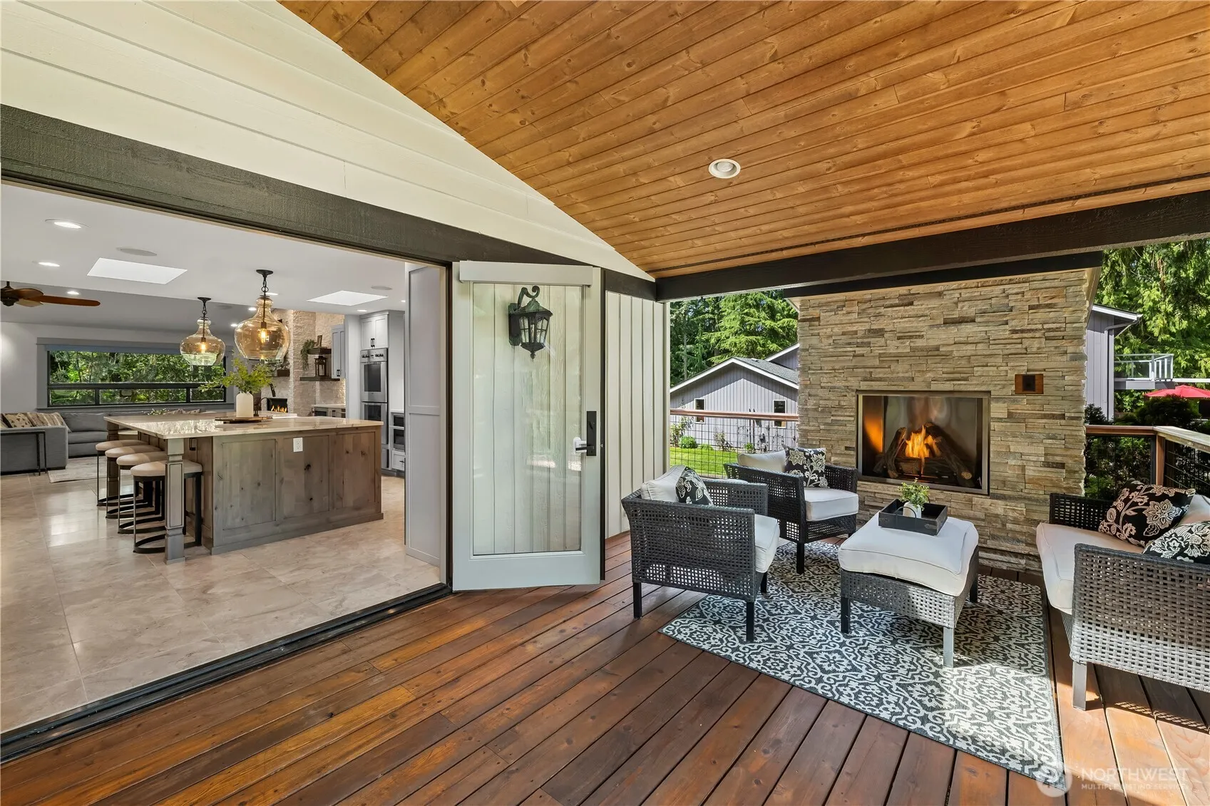 Property photo for 403 Point Fosdick Drive Nw, Gig Harbor photo 3