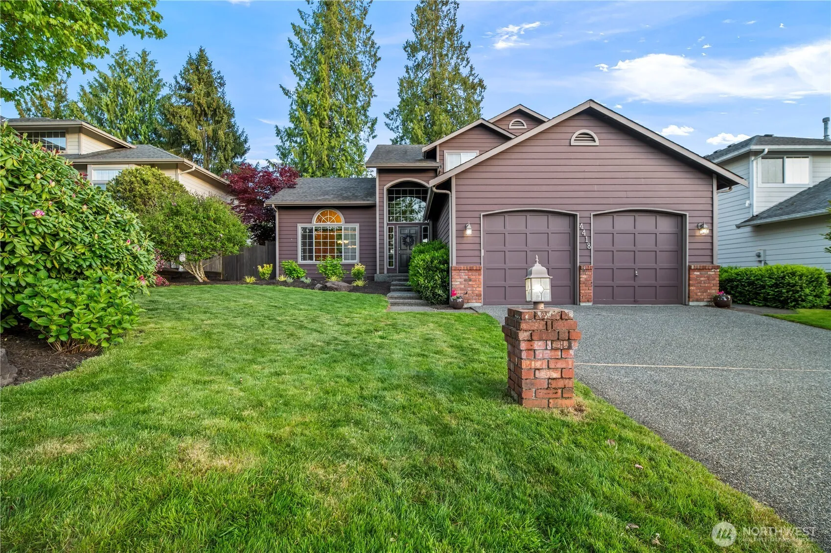 Property photo for 4418 119th Place Se, Everett