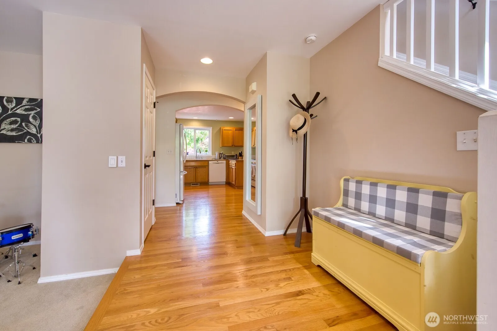 Property photo for 12203 Densmore Avenue N, Seattle photo 3