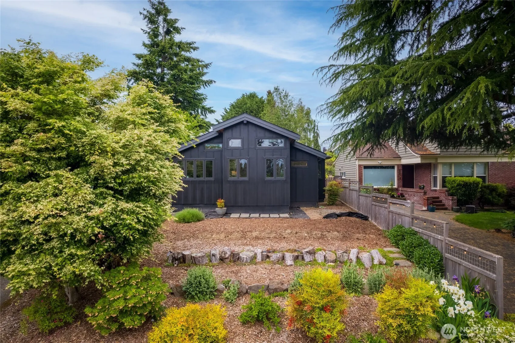 Property photo for 3550 Sw 110th Street, Seattle