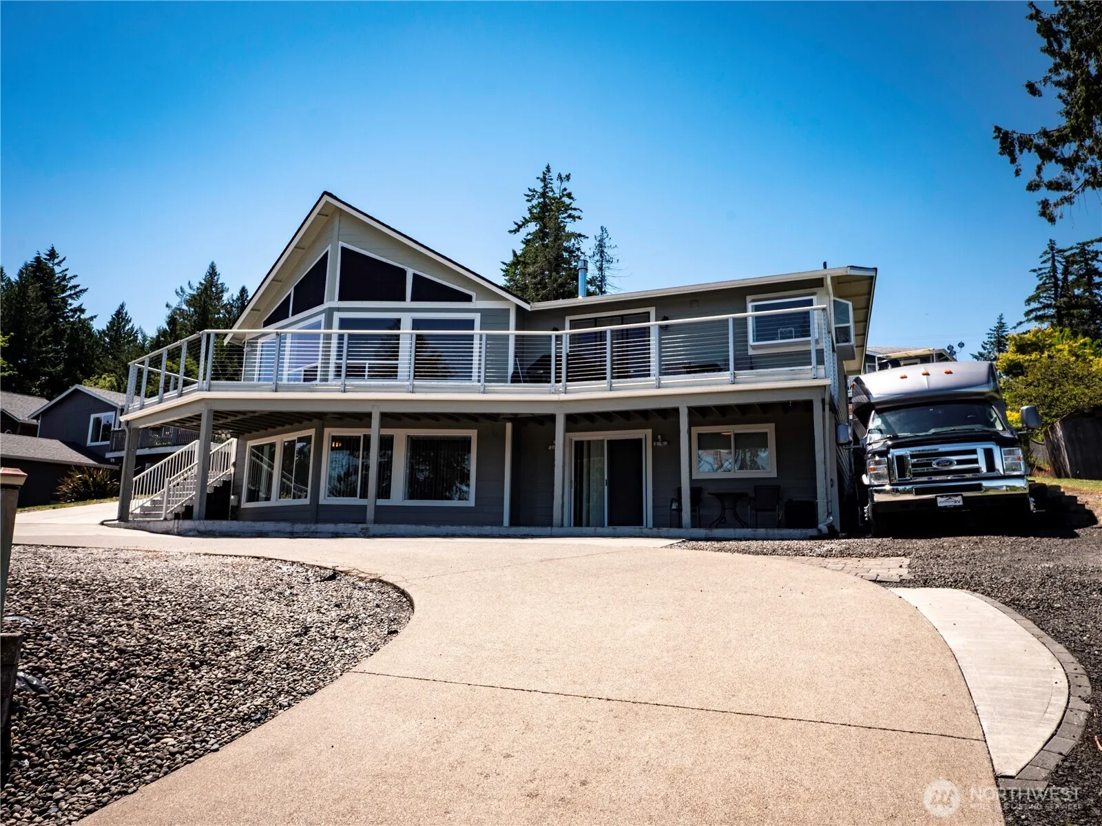 Property photo for 2207 Island Drive Nw, Olympia photo 3