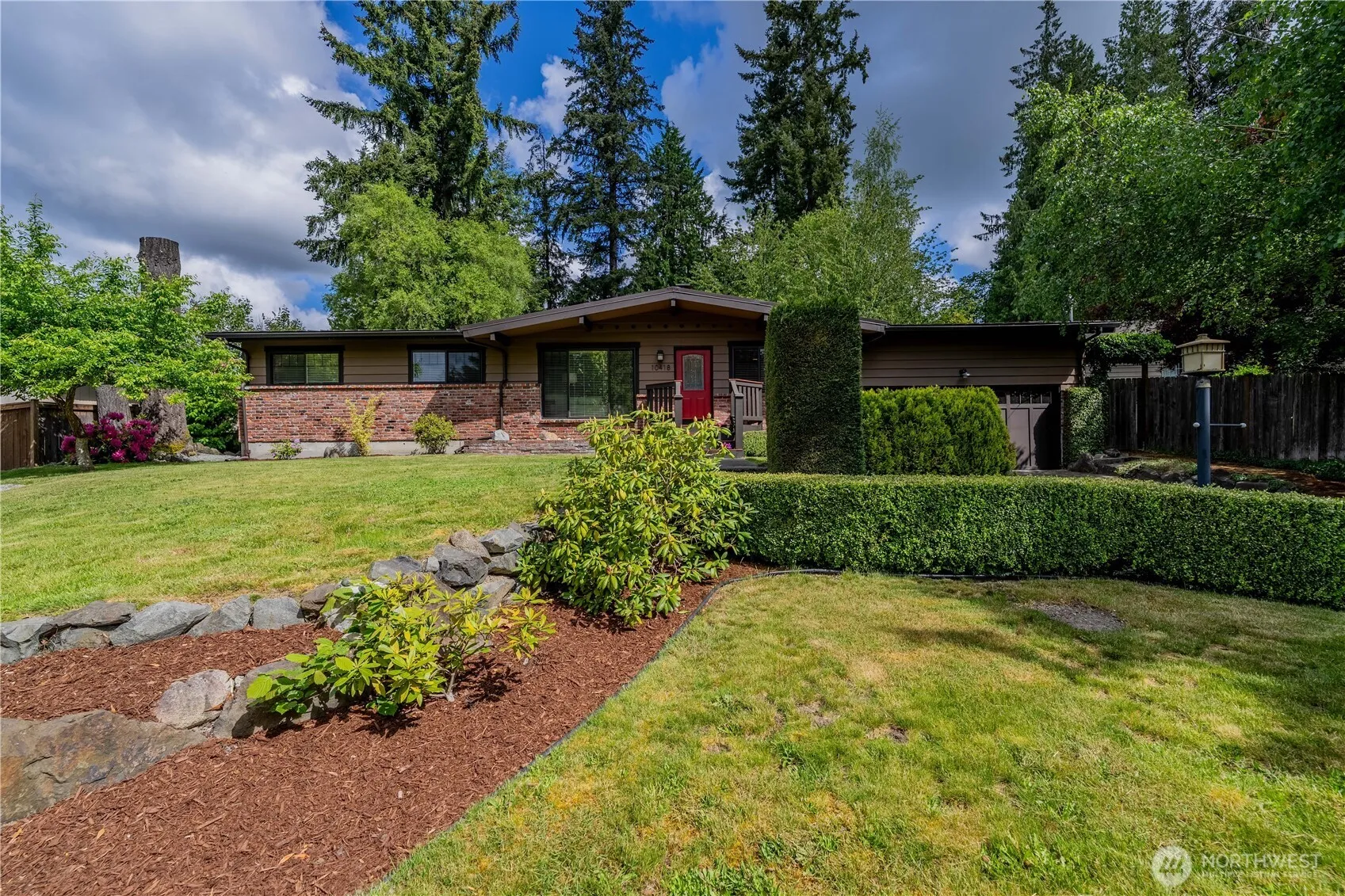 Property photo for 10418 Ne 193rd Street, Bothell