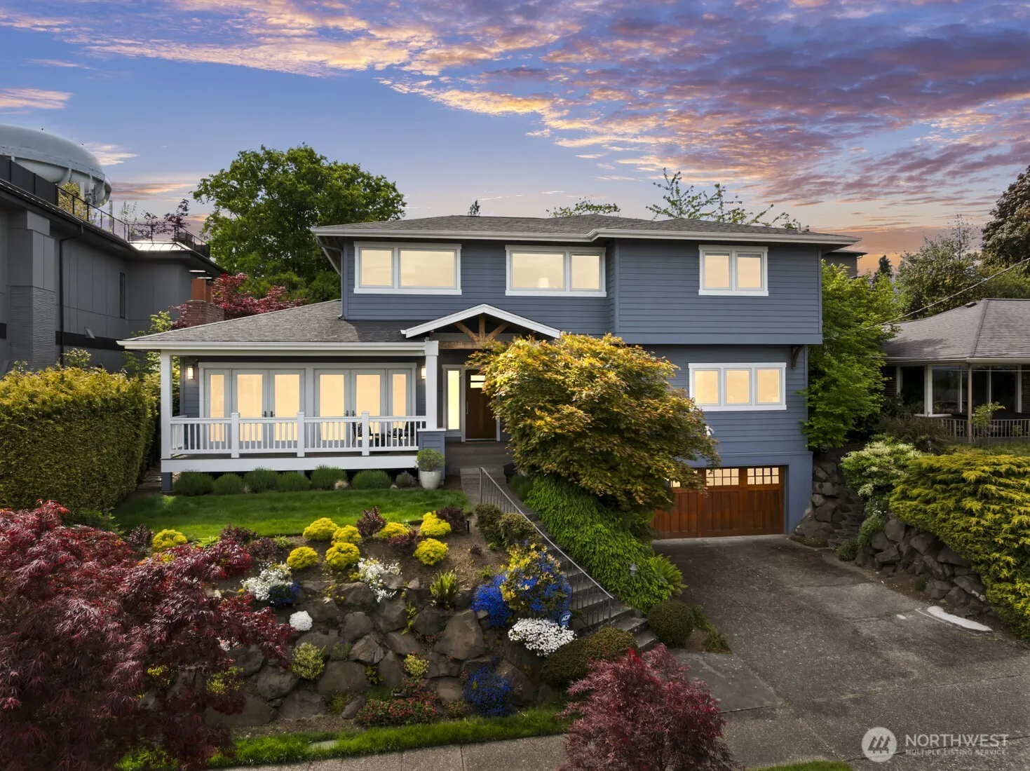 3309 37th Avenue W, Seattle