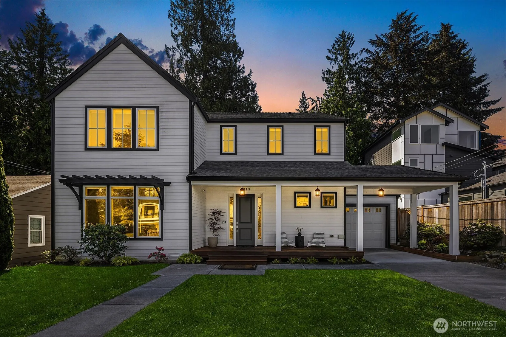 Property photo for 3815 Ne 89th Street, Seattle