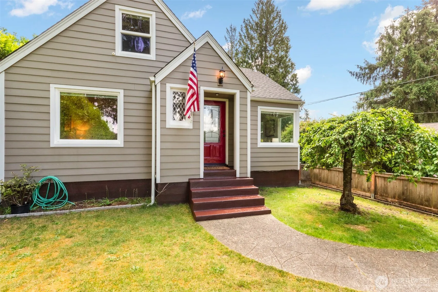 Property photo for 2016 Marine Drive, Bremerton photo 2