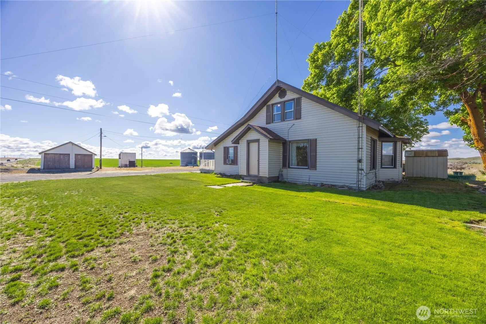 Property photo for 240 Road 14 Ne, Mansfield photo 2