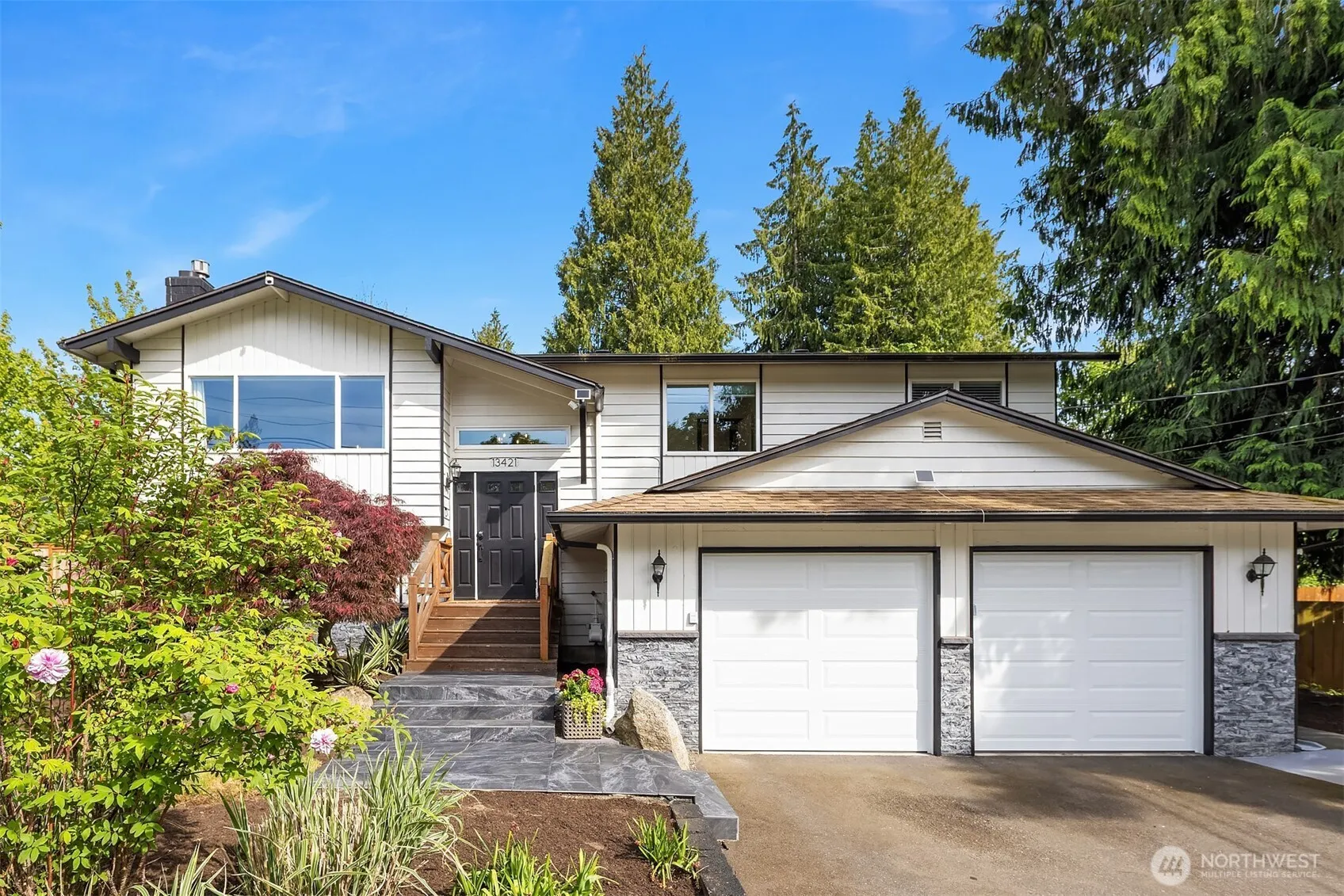 Property photo for 13421 Beverly Park Road, Lynnwood