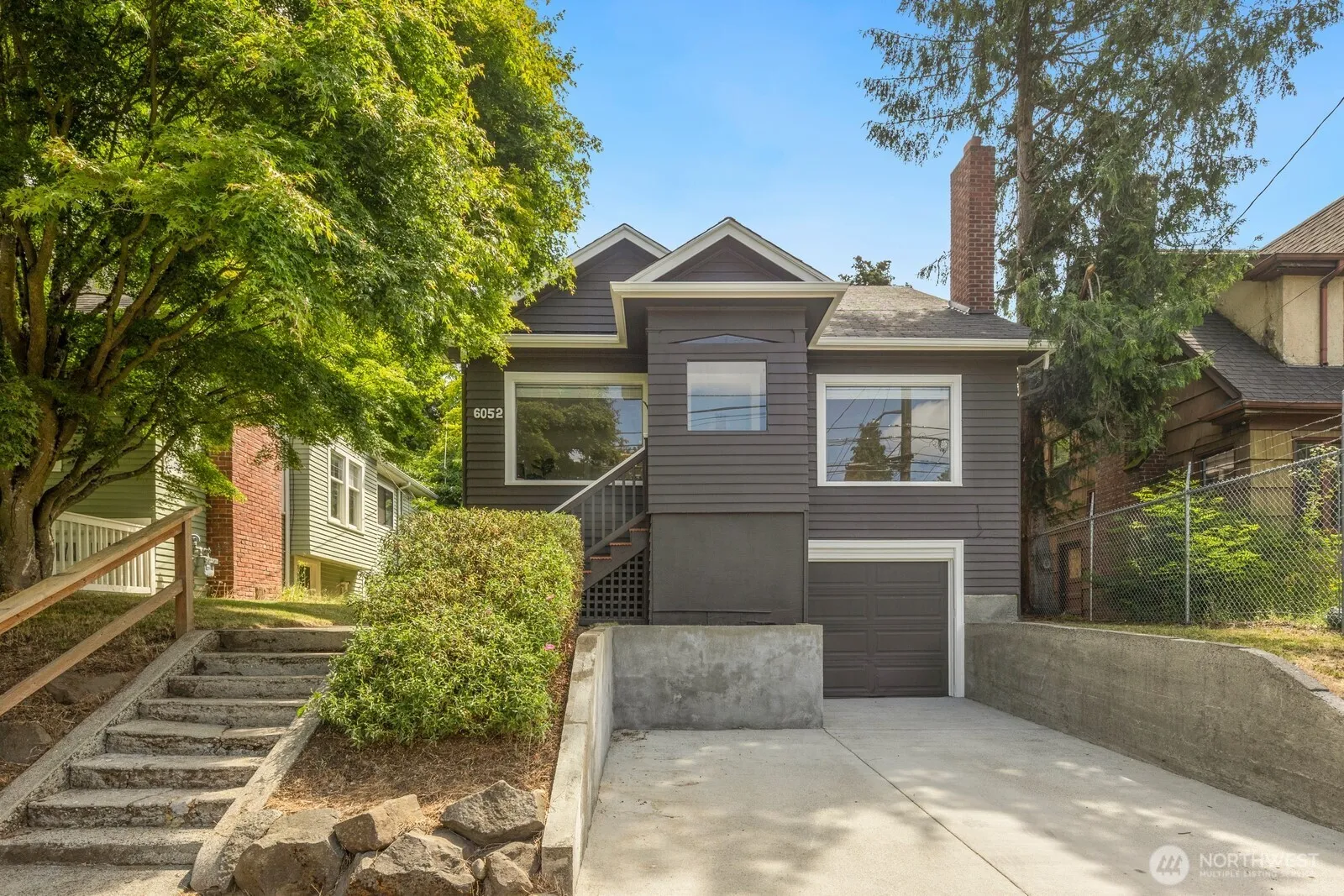 Property photo for 6052 25th Avenue Ne, Seattle