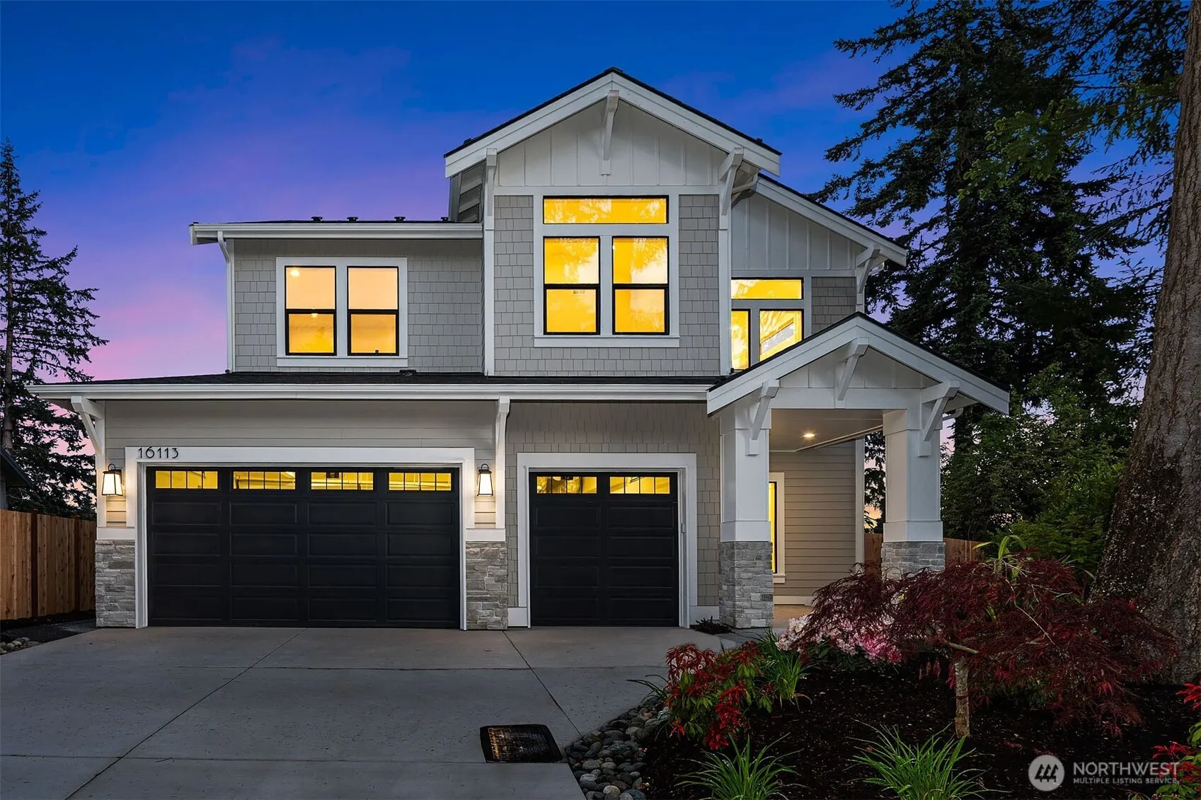 Property photo for 16113 Ne 3rd Street, Bellevue