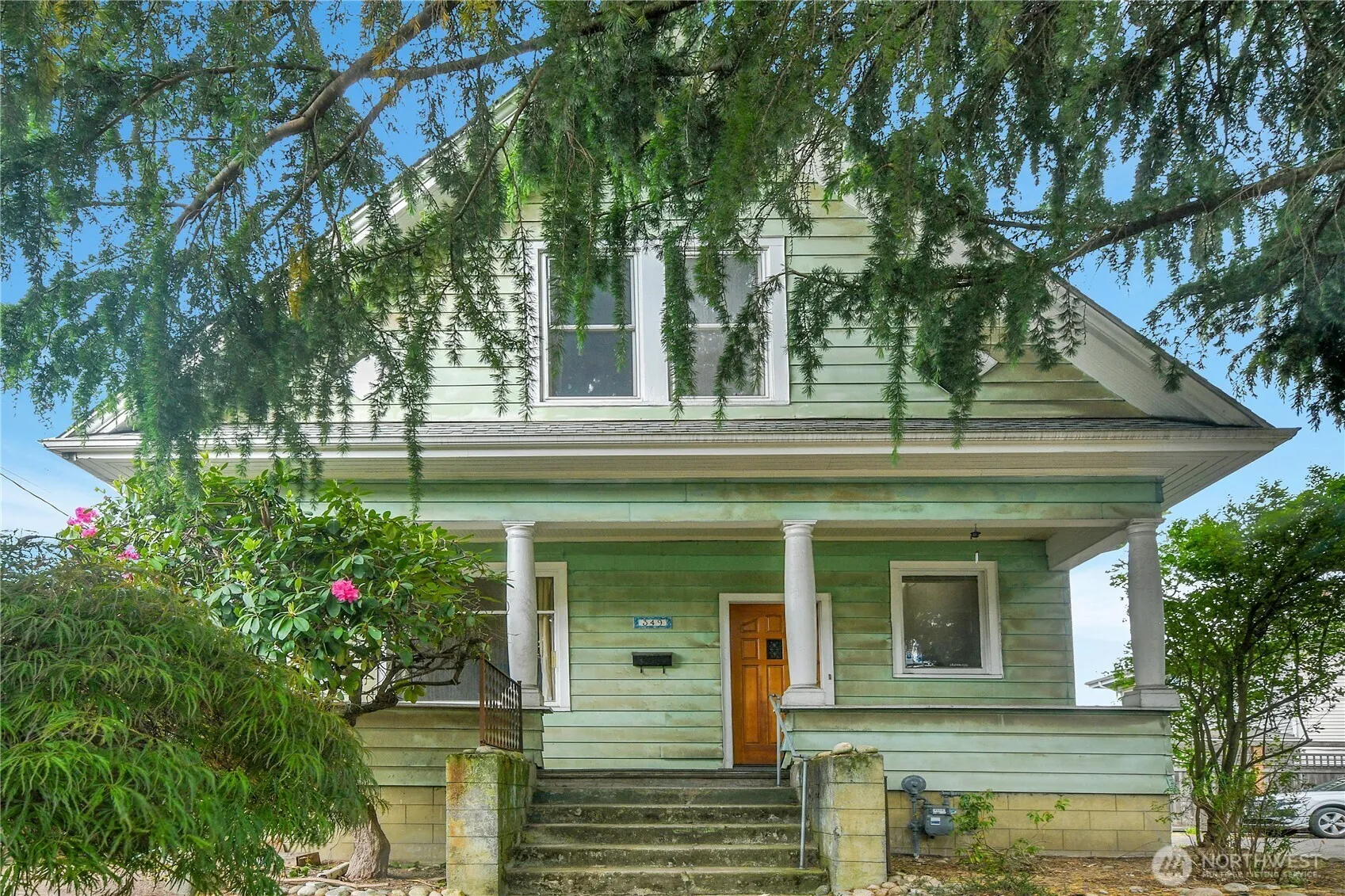 Property photo for 349 16th Avenue, Seattle