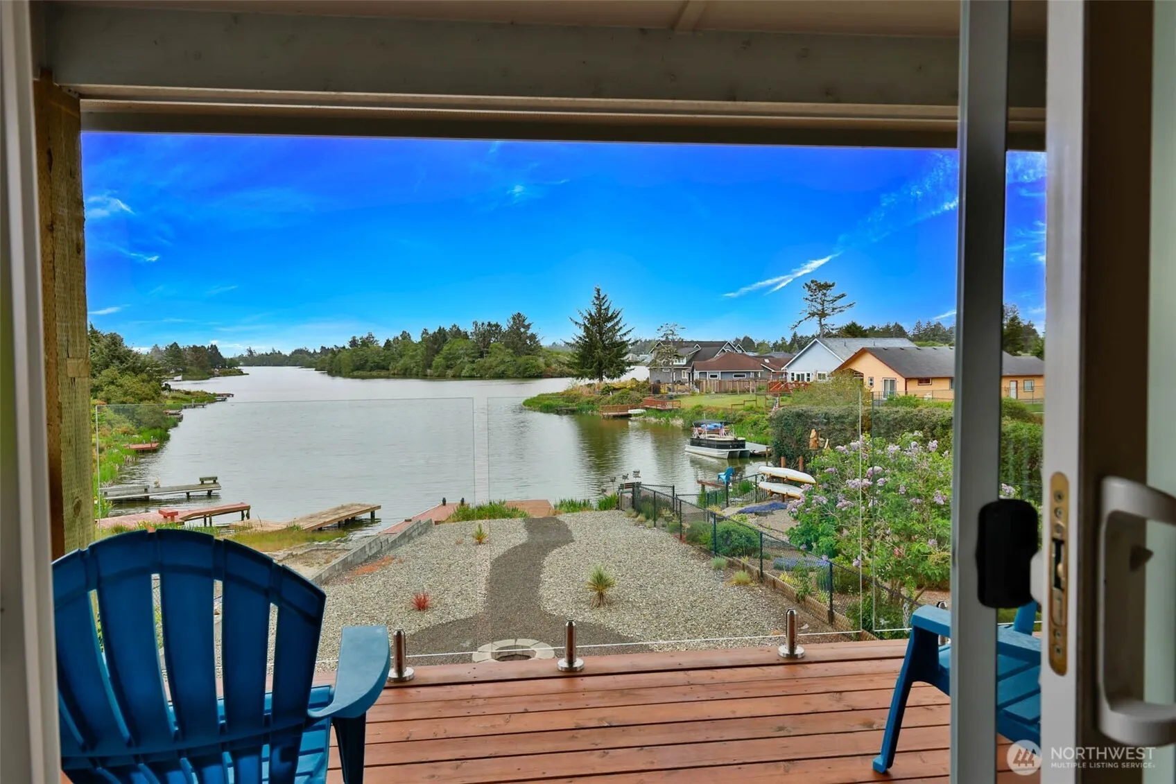 Property photo for 381 Lake Bay Loop Se, Ocean Shores photo 2