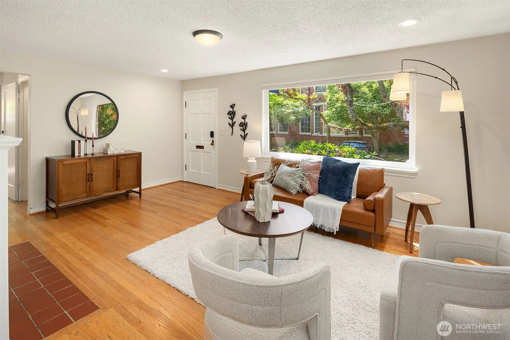 Property photo for 7748 25th Avenue Nw, Seattle photo 4