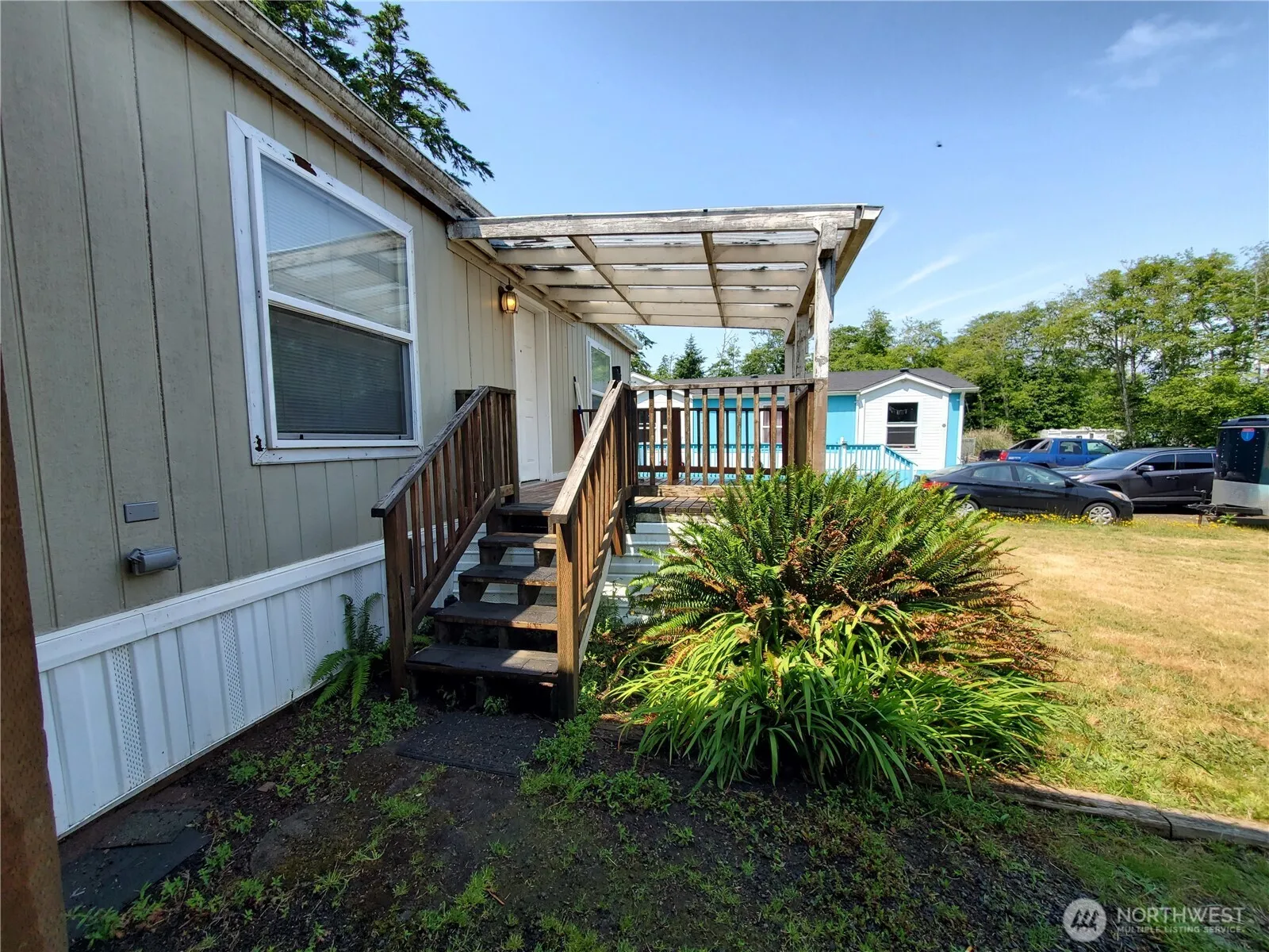Property photo for 669 Duck Lake Drive Ne, Ocean Shores photo 3