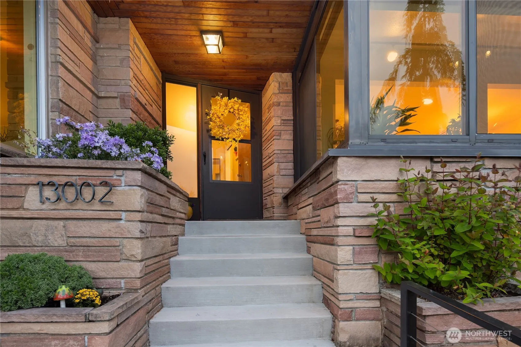 Property photo for 13002 10th Avenue Nw, Seattle photo 2