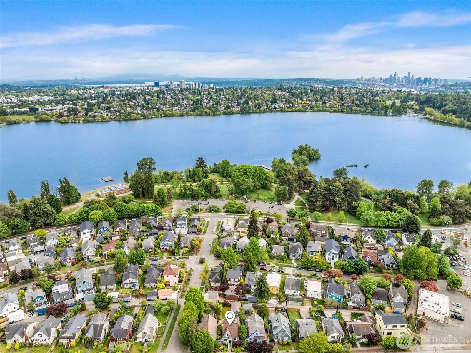 Property photo for 7438 Winona Avenue N, Seattle