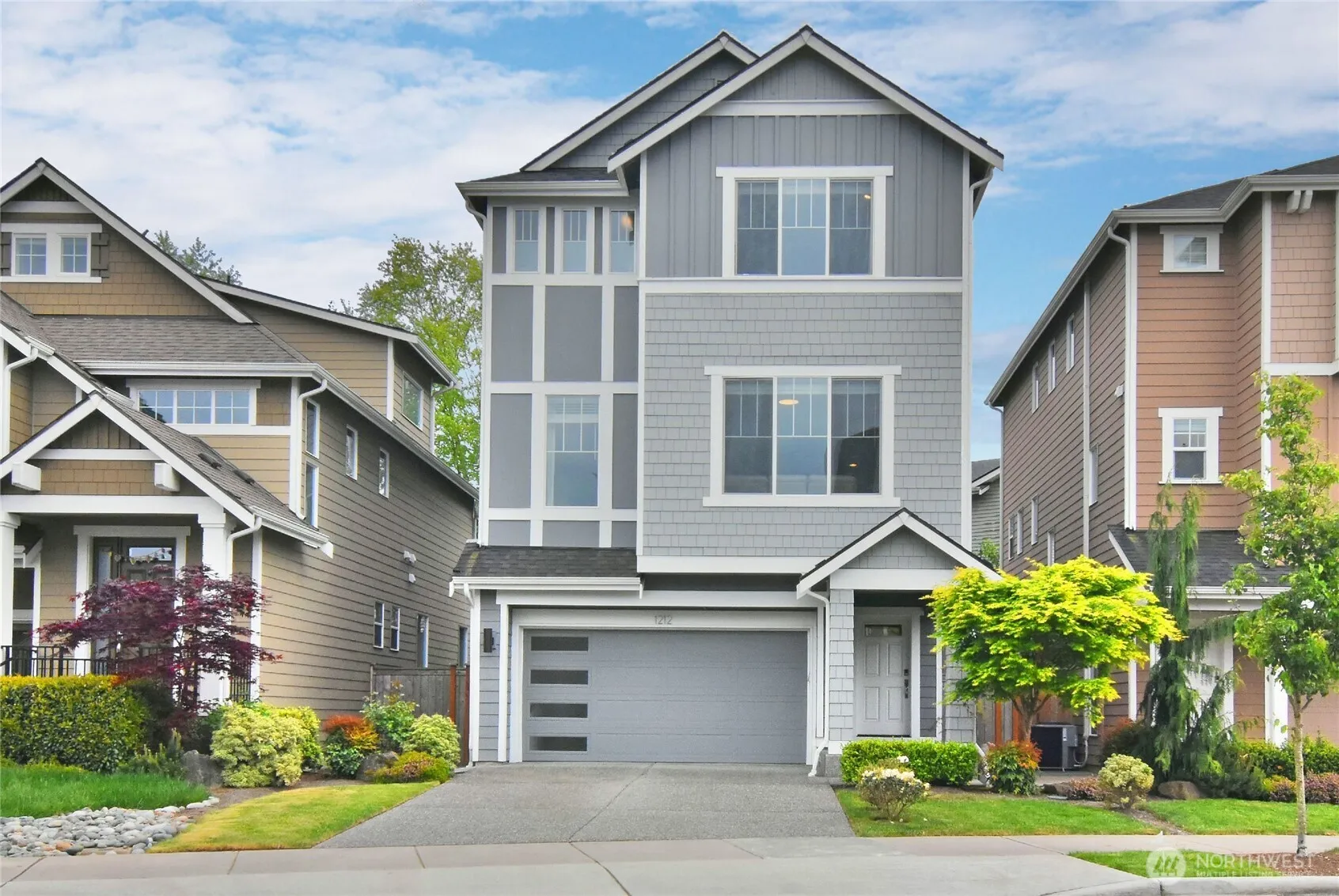 Property photo for 1212 141st Place Sw, Lynnwood