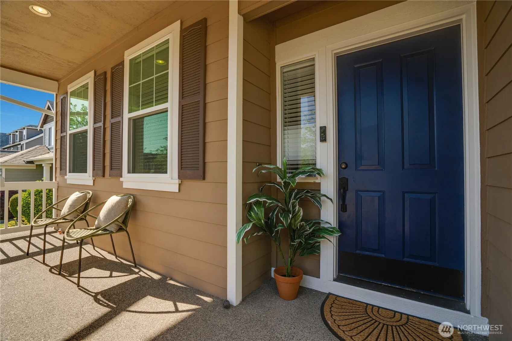 Property photo for 3212 Maplewood Circle Ne, Tacoma photo 2