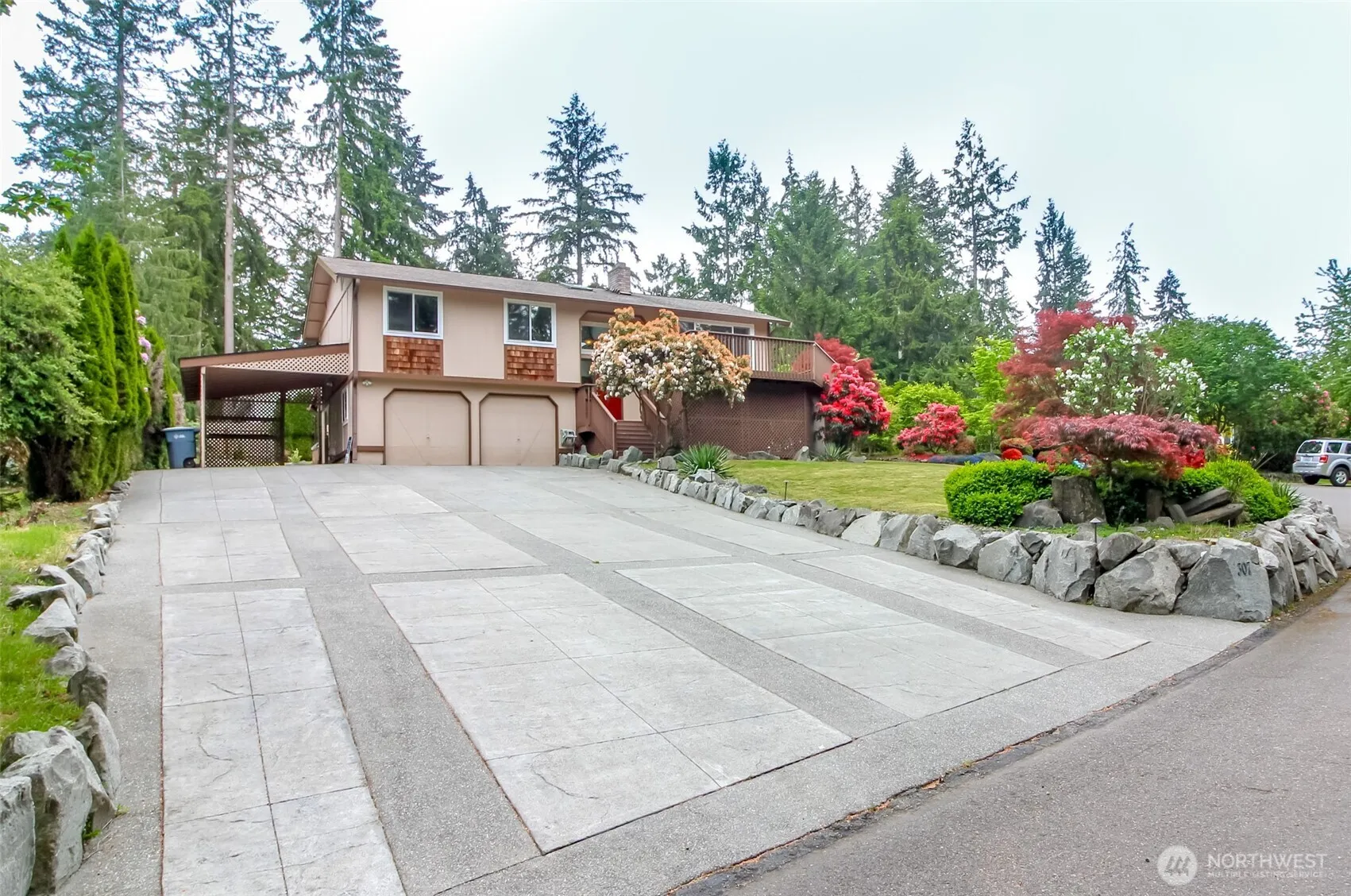 Property photo for 307 Point Fosdick Place Nw, Gig Harbor photo 2