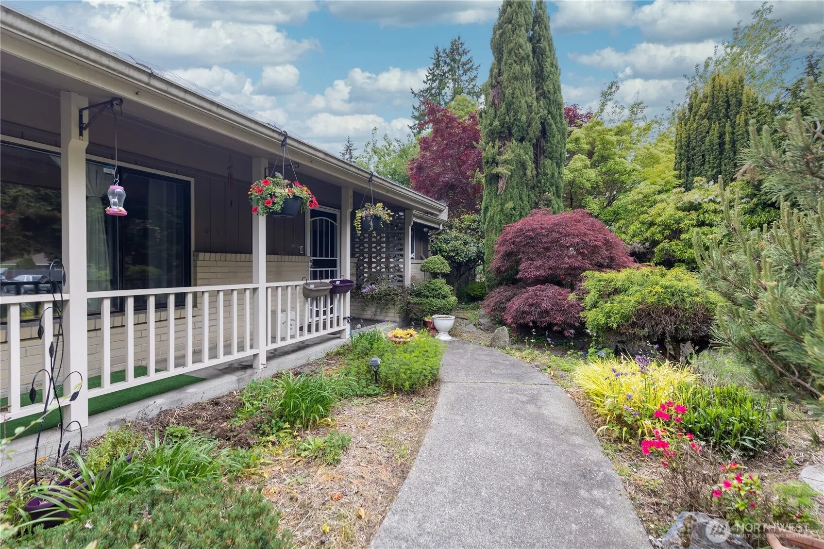 Property photo for 10517 109th Avenue Sw, Tacoma photo 4