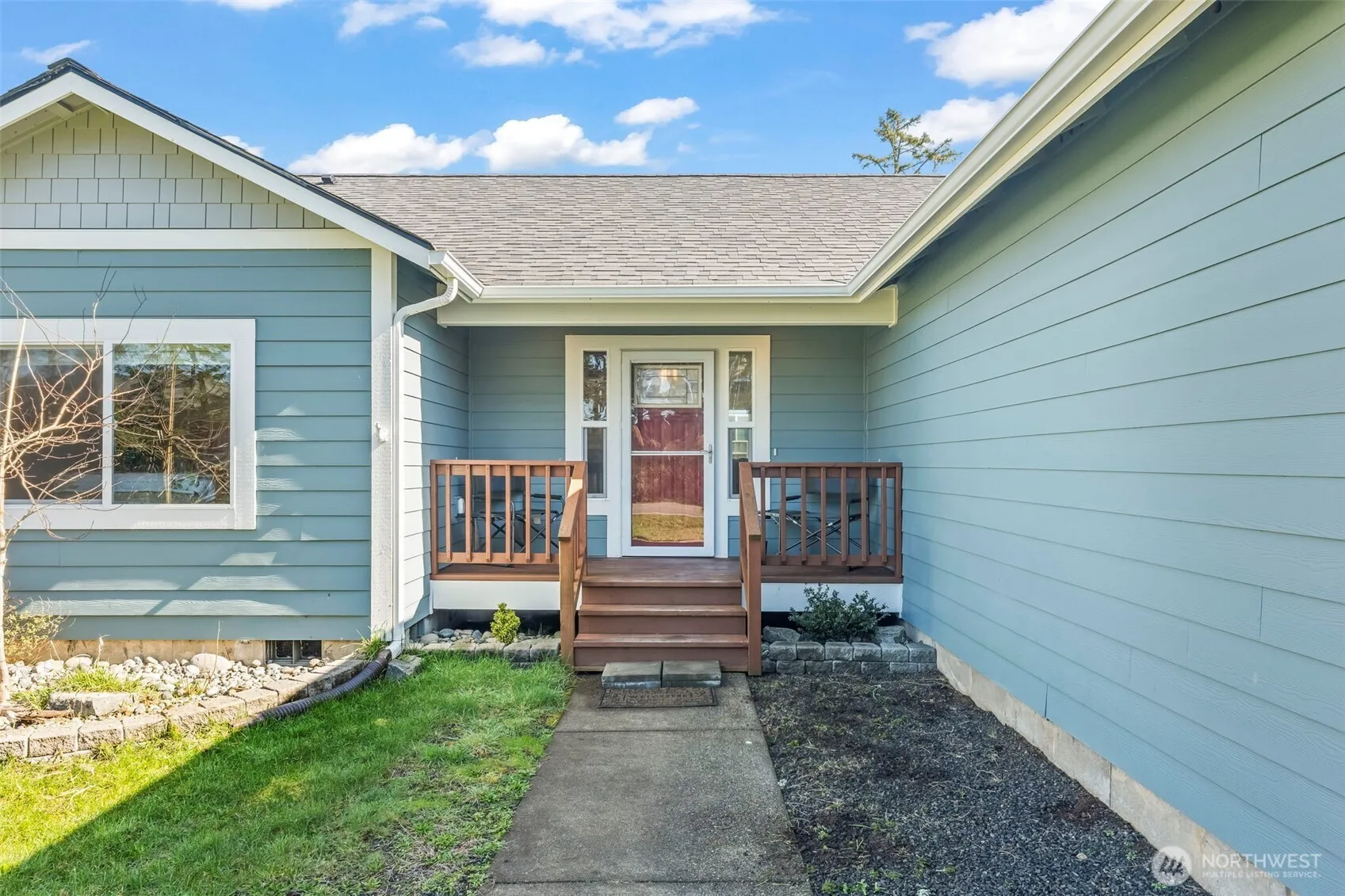 Property photo for 626 Duck Lake Drive Se, Ocean Shores photo 4