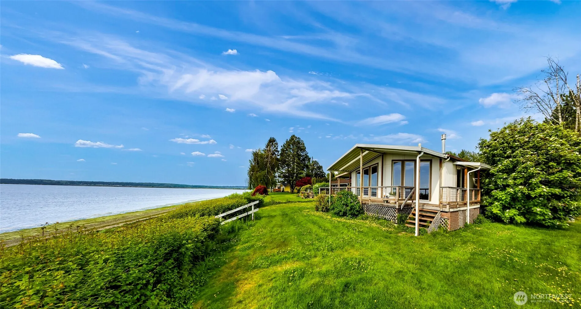 Property photo for 3249 Robertson Road, Bellingham