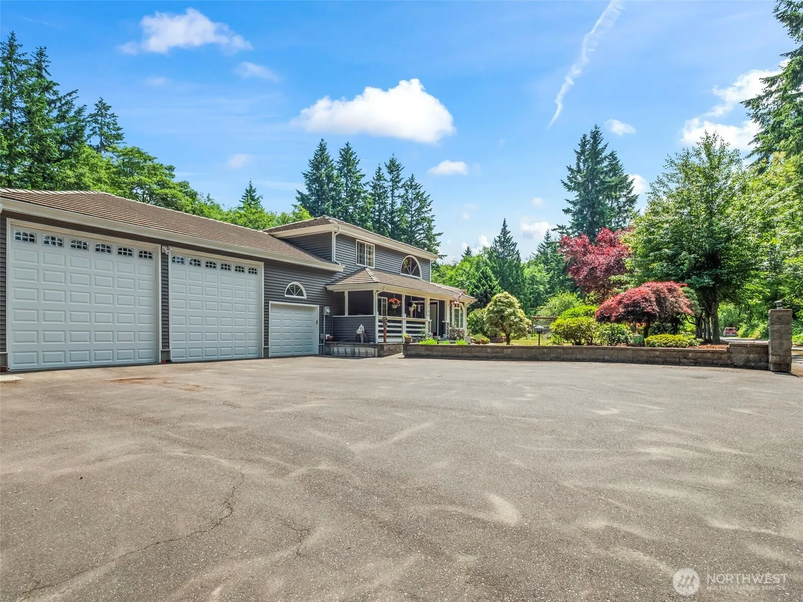 Property photo for 4799 Pembrook Place Se, Port Orchard photo 2