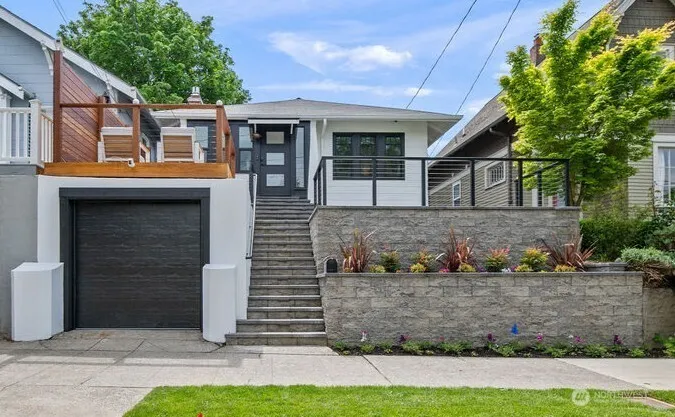 Property photo for 147 Ne 52nd Street, Seattle