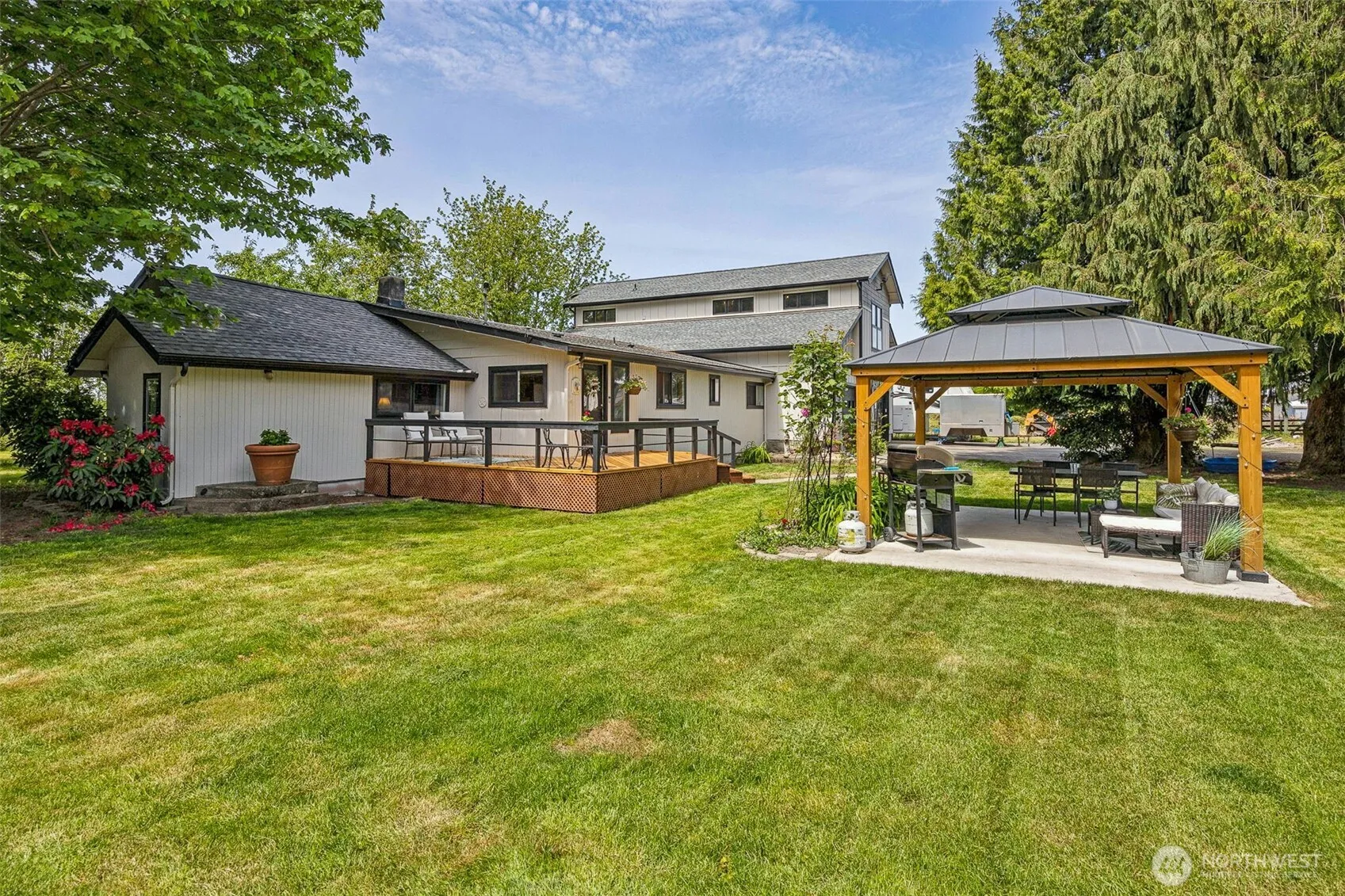 Property photo for 13925 80th Street E, Puyallup