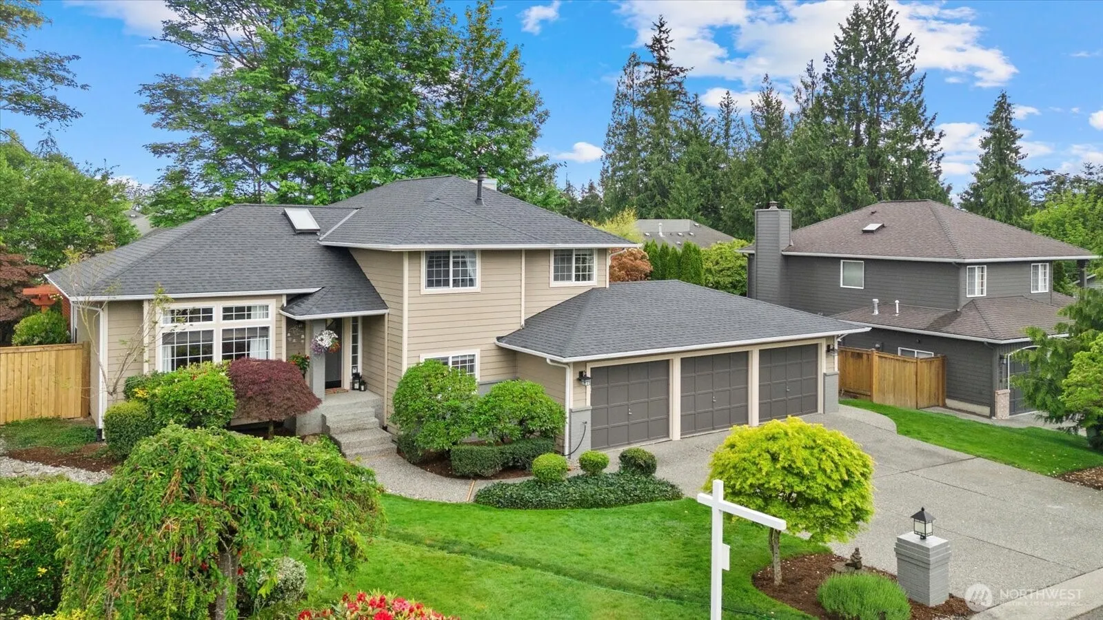 Property photo for 1930 239th Place Se, Bothell