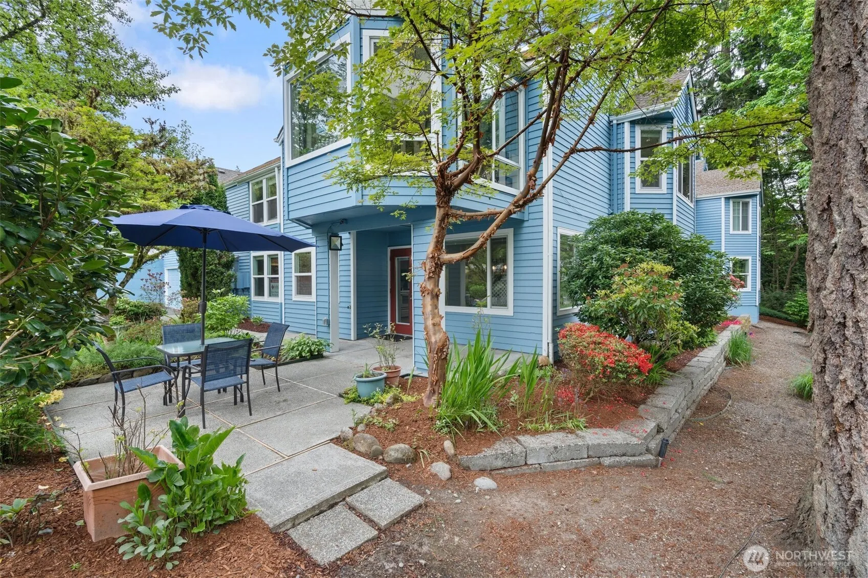 Property photo for 4037 220th Place Se #1105, Issaquah photo 2