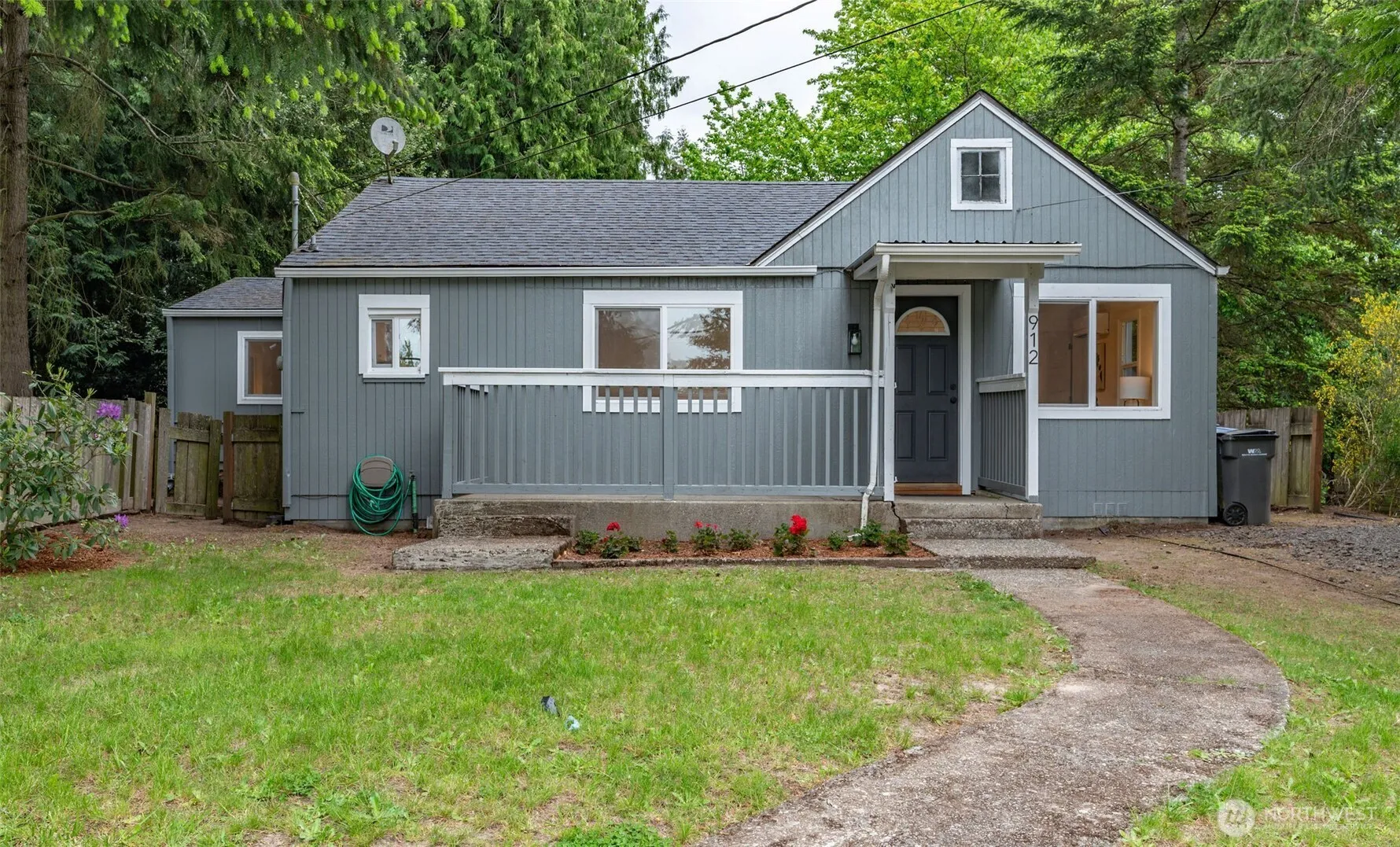 Property photo for 912 Pearl Street, Bremerton