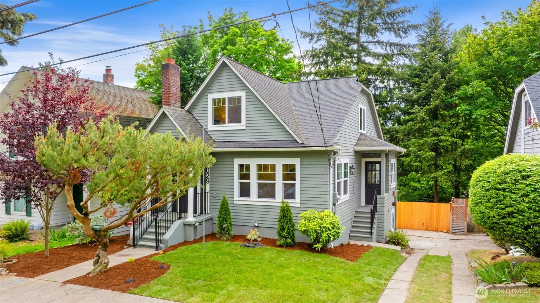 Property photo for 7029 16th Avenue Ne, Seattle