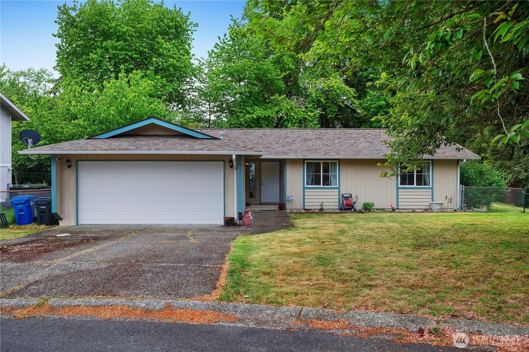 Property photo for 2531 Conger Court Nw, Olympia
