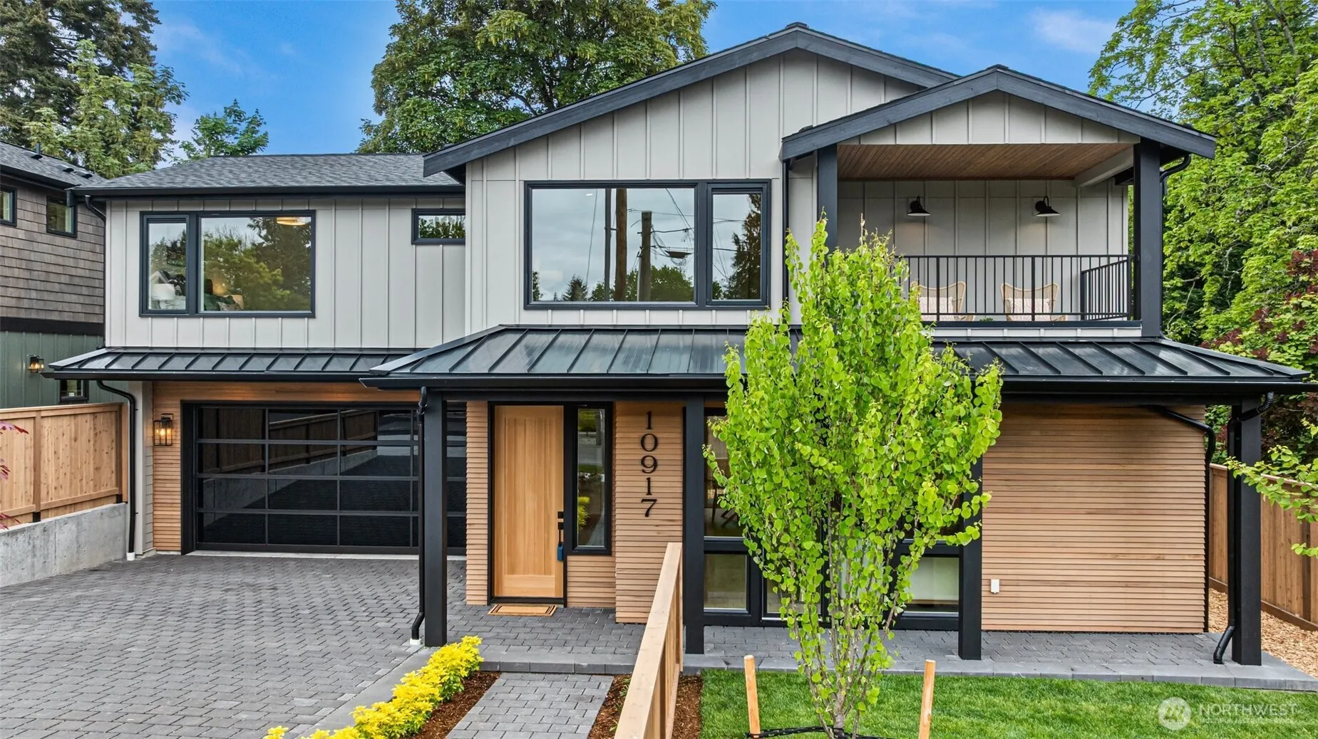 Property photo for 10917 Ne 59th Street, Kirkland