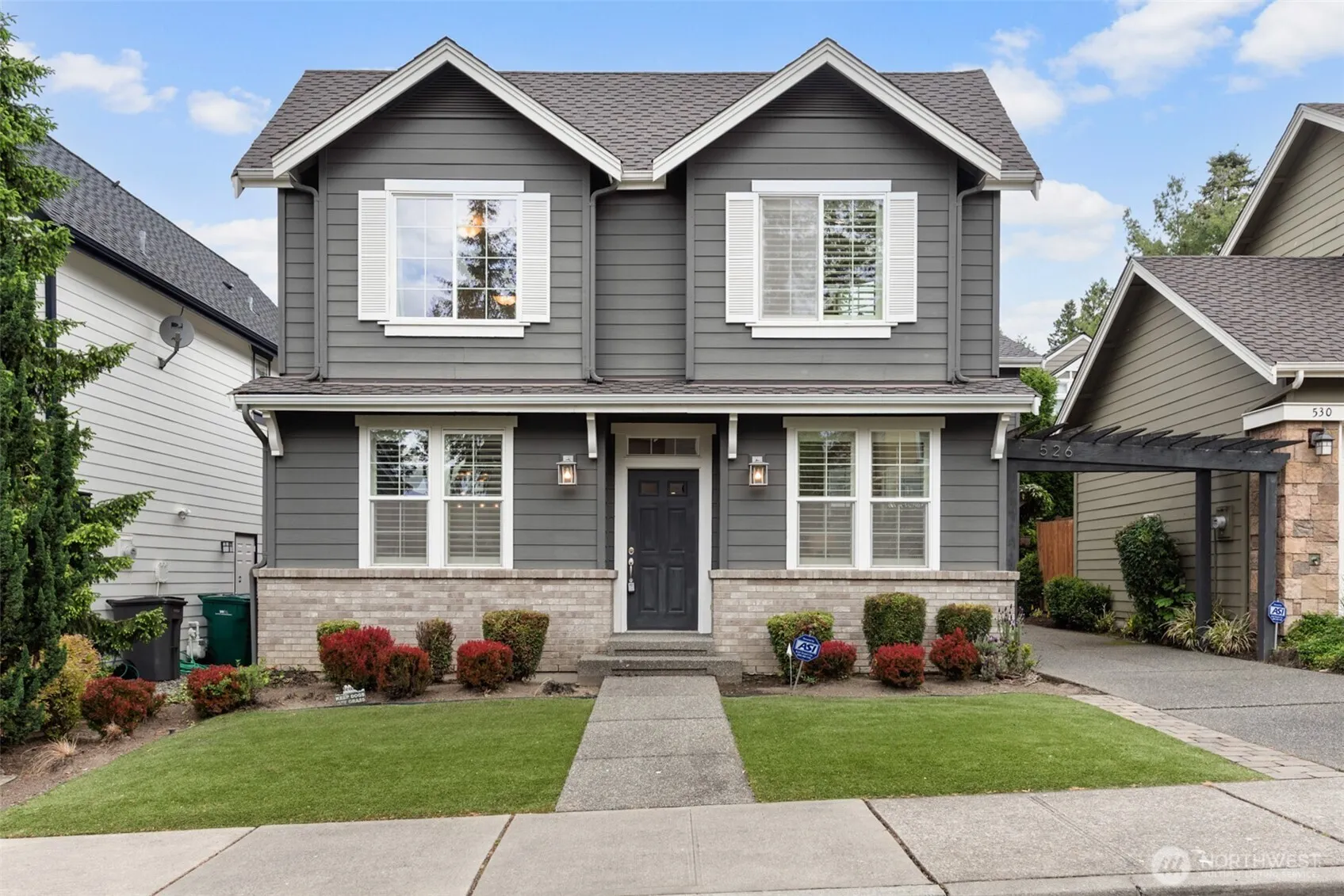 526 3rd Avenue S, Kirkland