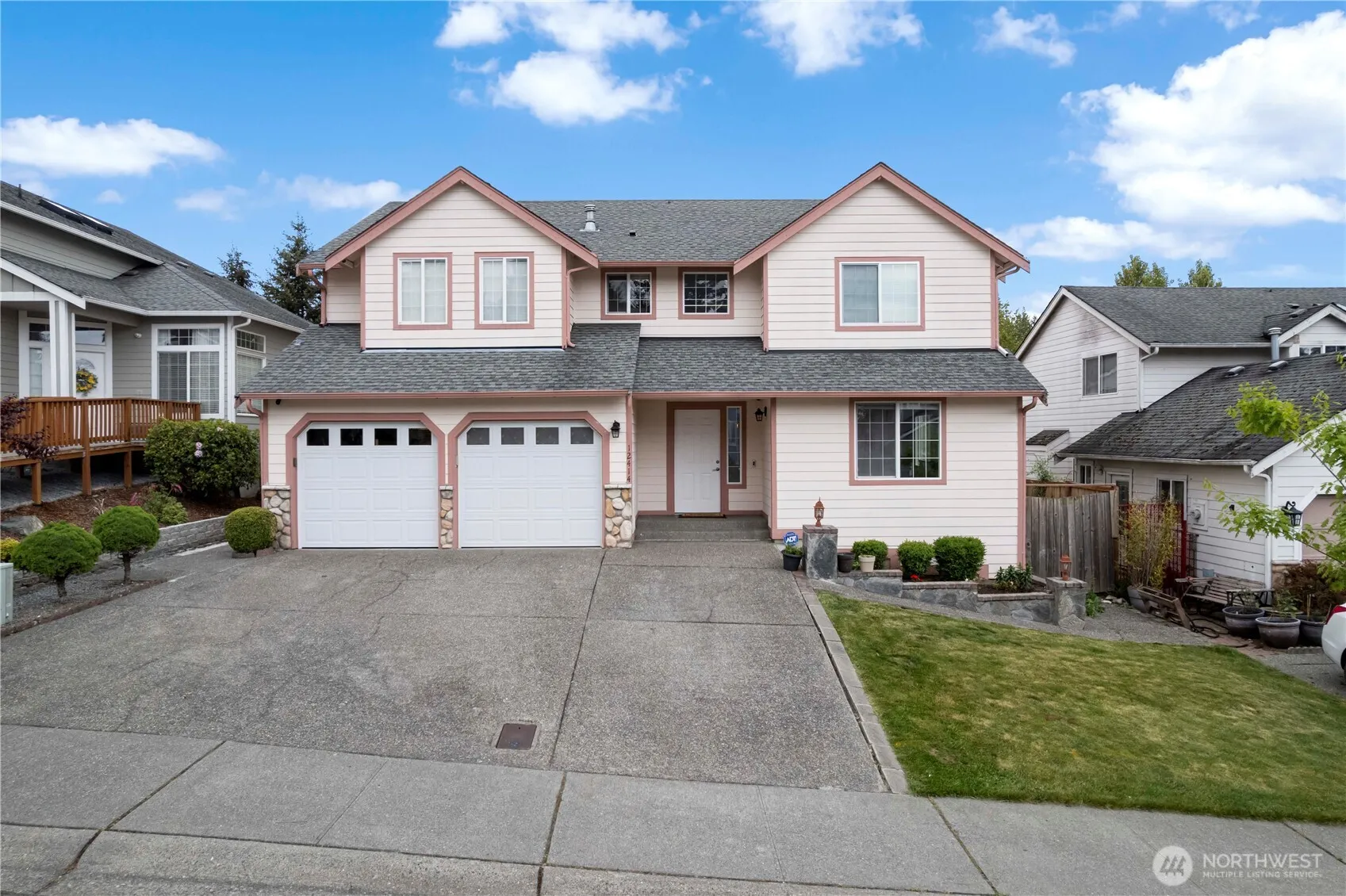 Property photo for 12414 Se 238th Place, Kent