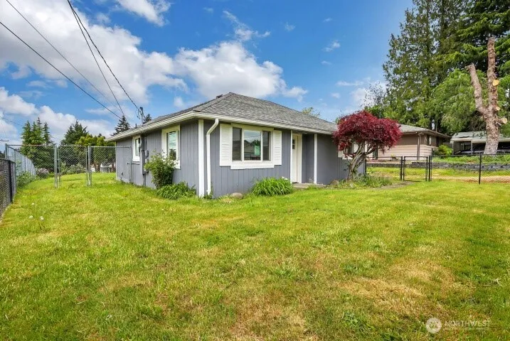 Property photo for 7520 S I Street, Tacoma photo 2