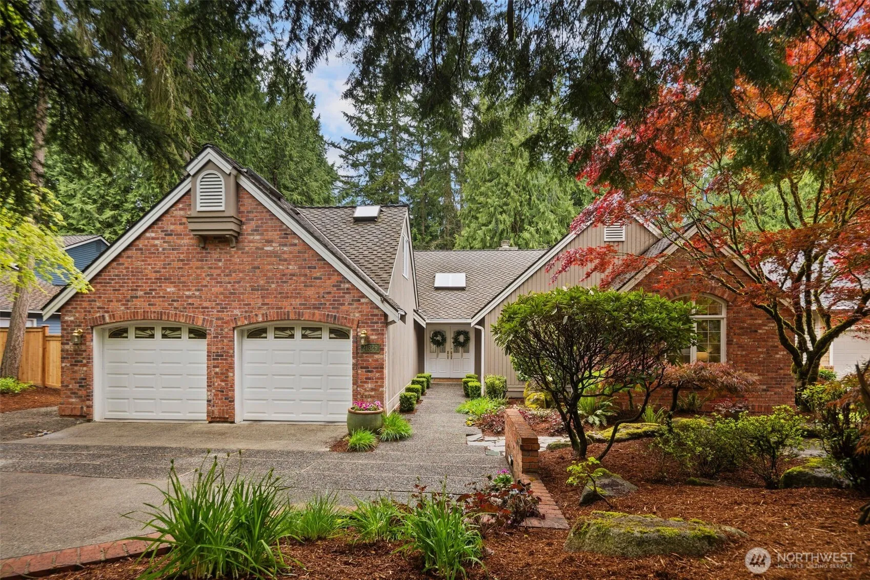 Property photo for 21829 Ne 30th Place, Sammamish