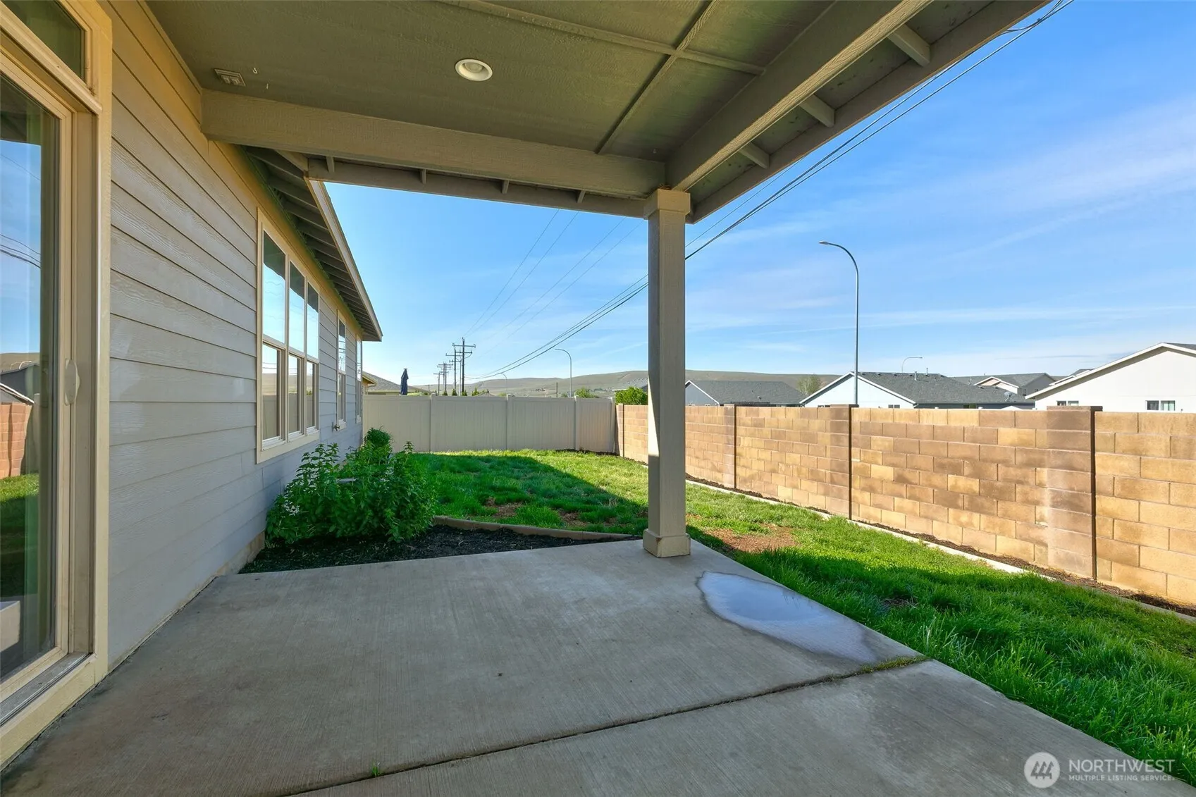 Property photo for 110 N Zeus Street, Moxee photo 4