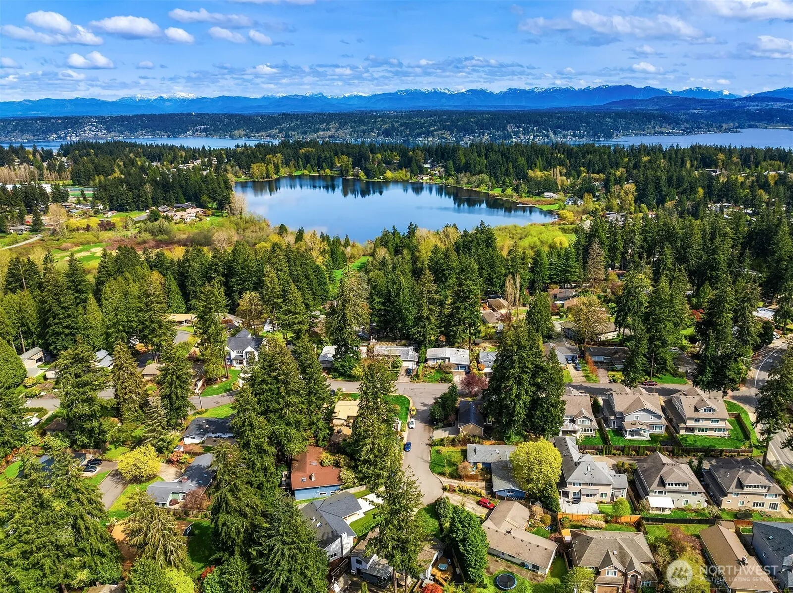 Property photo for 15310 Se 21st Street, Bellevue
