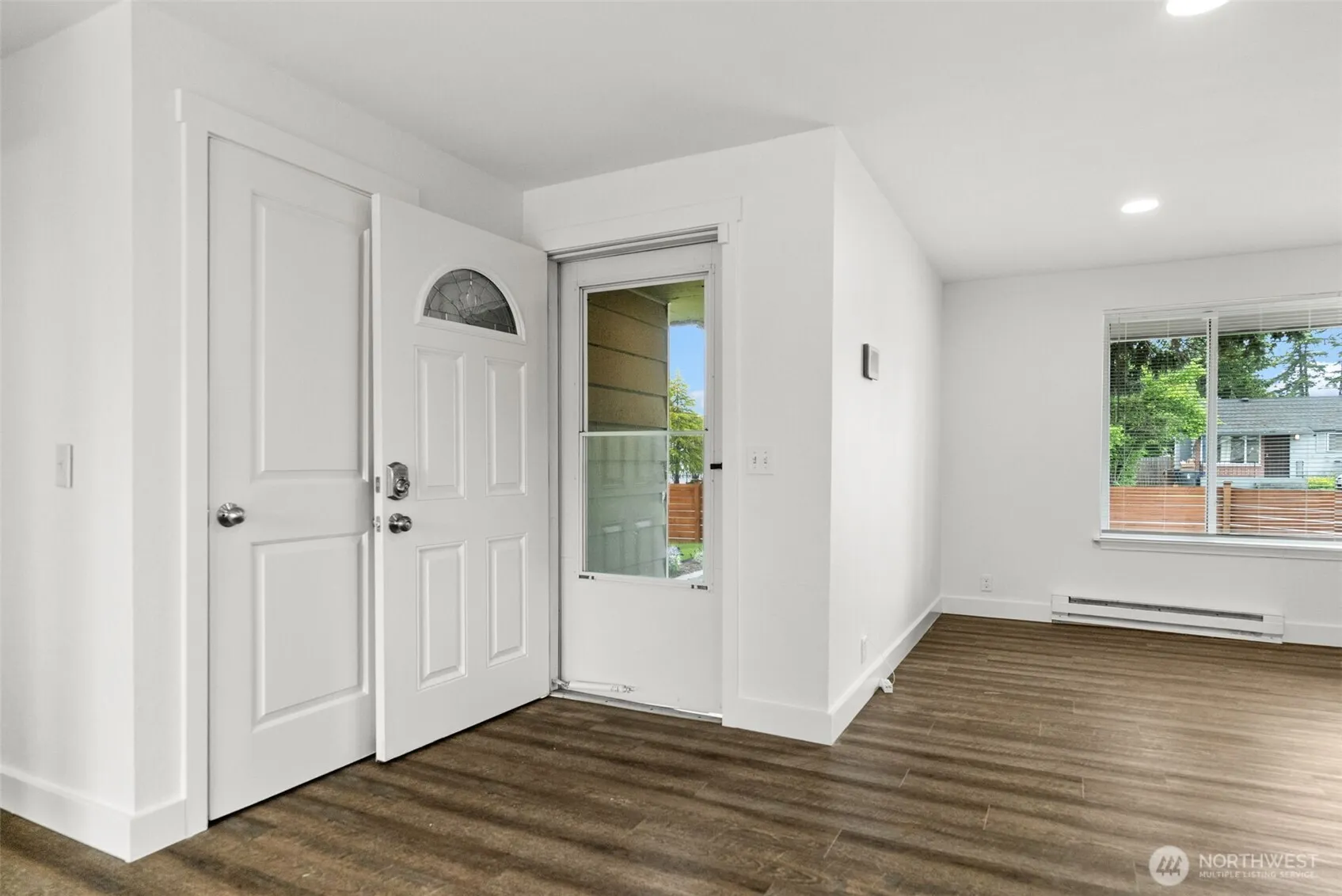 Property photo for 1401 S 84th Street, Tacoma photo 4
