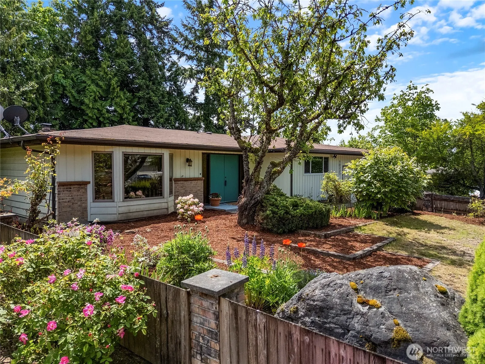 Property photo for 10223 Se 213th Place, Kent photo 4
