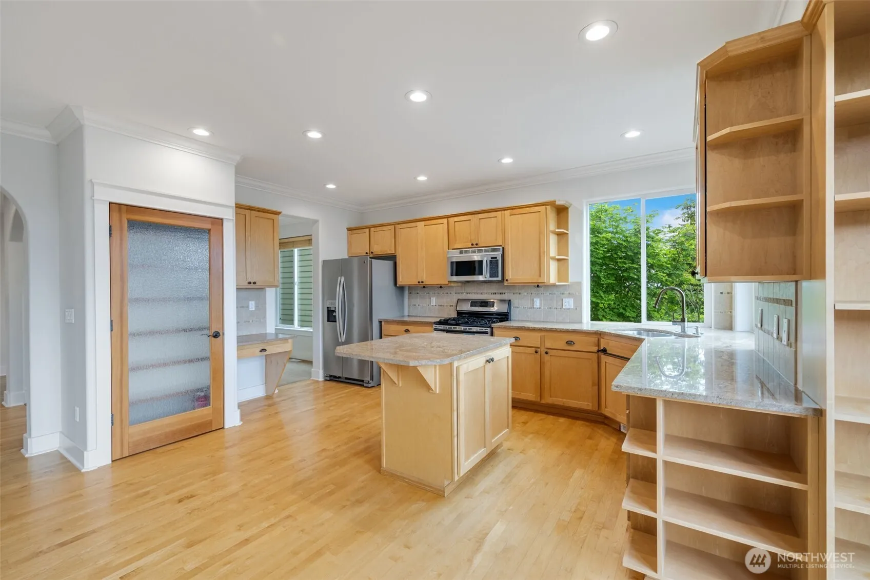 Property photo for 1338 Beacon Way S, Renton photo 5