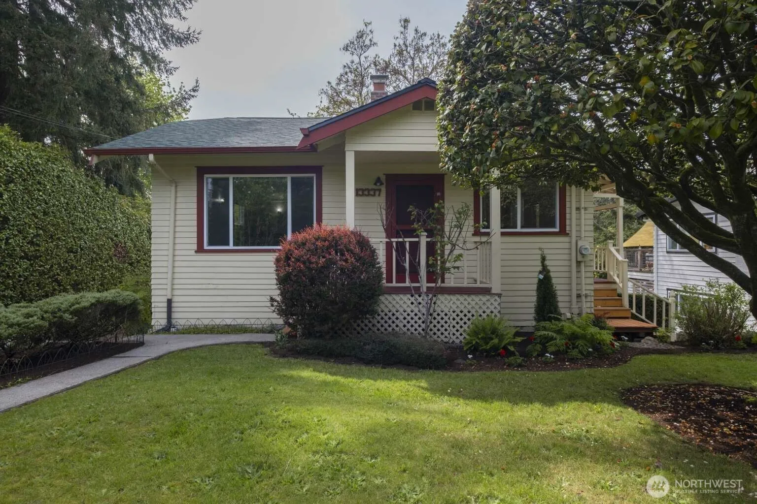Property photo for 13337 30th Avenue Ne, Seattle