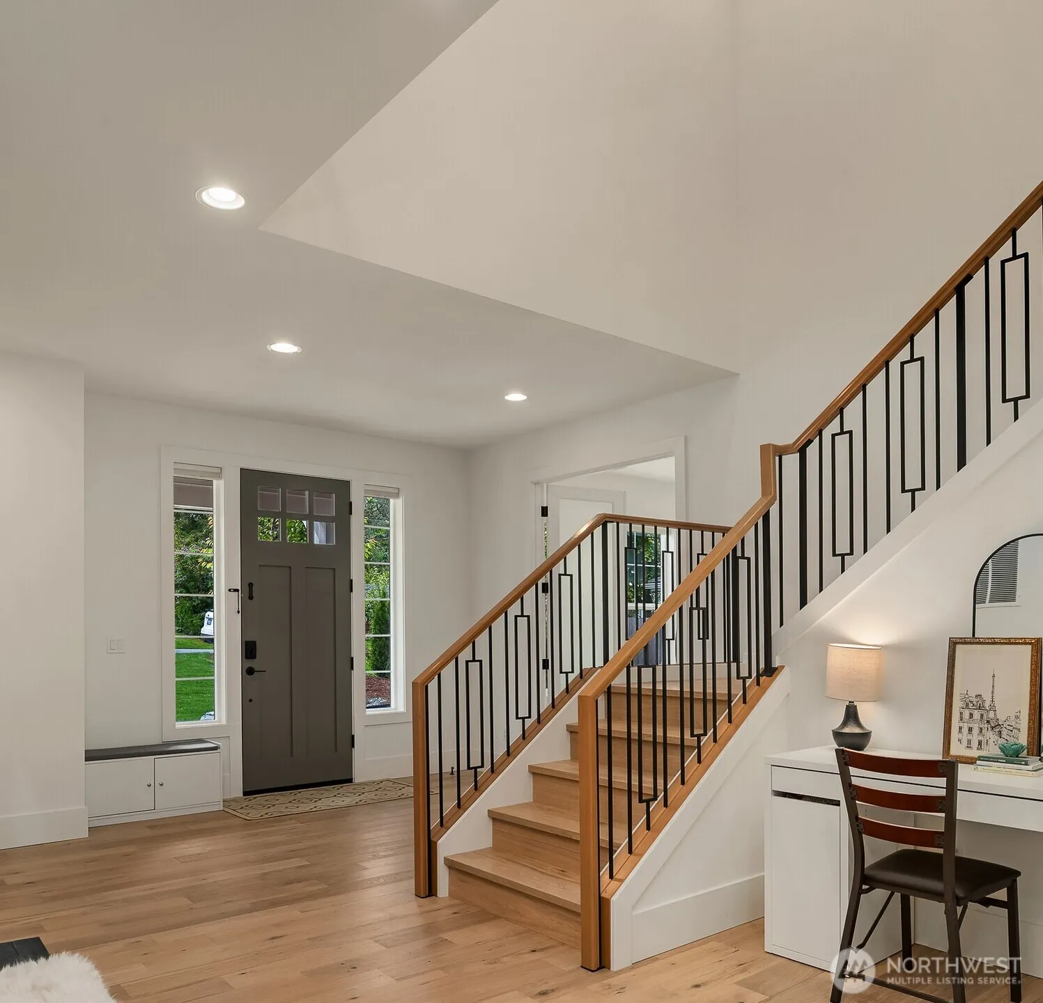 Property photo for 14732 Se Eastgate Drive, Bellevue photo 4