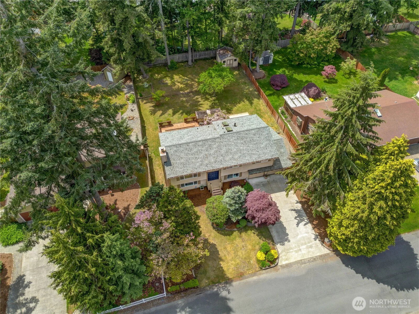 Property photo for 16312 92nd Avenue Ct E, Puyallup photo 2