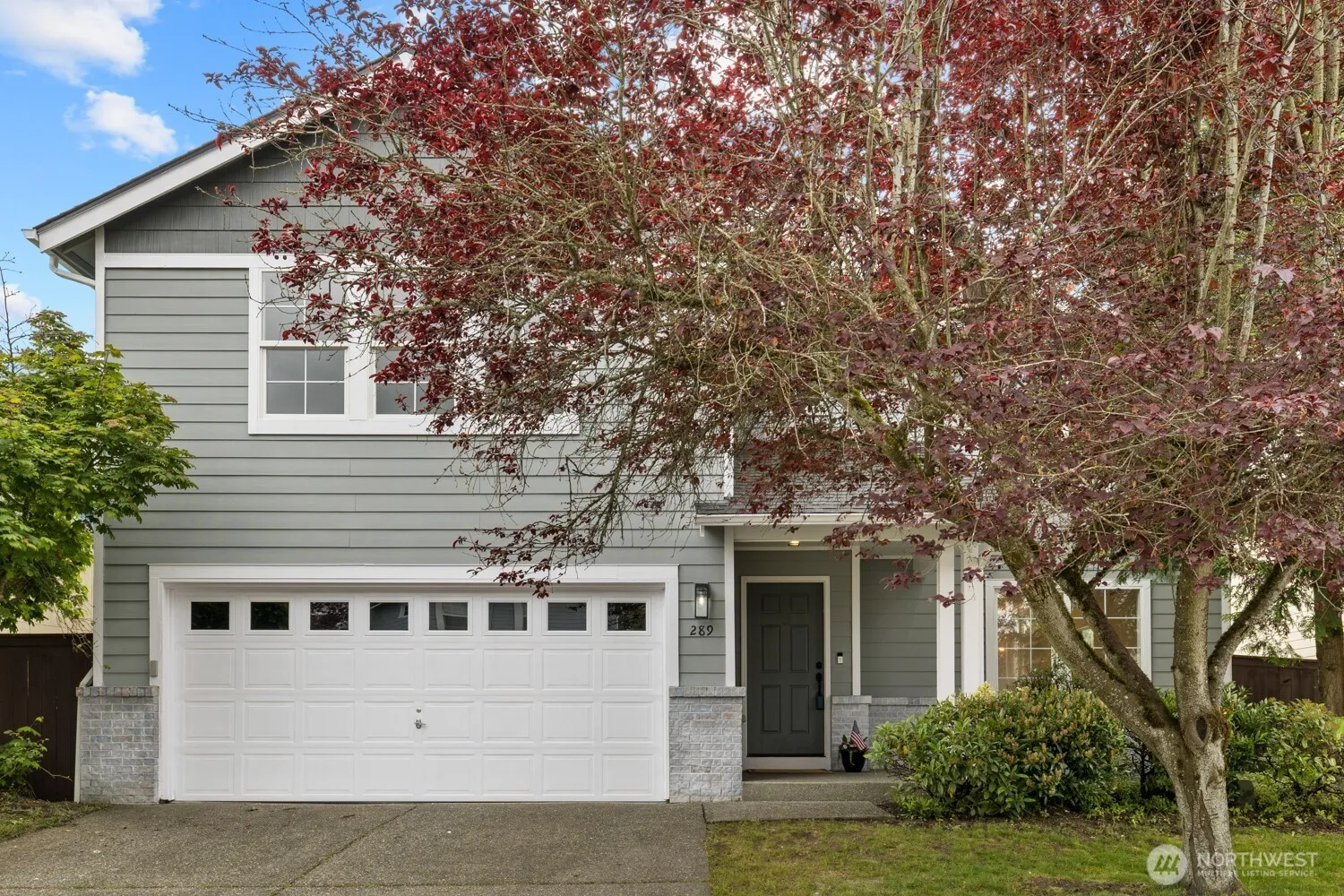 Property photo for 289 Edmonds Avenue Se, Renton photo 2