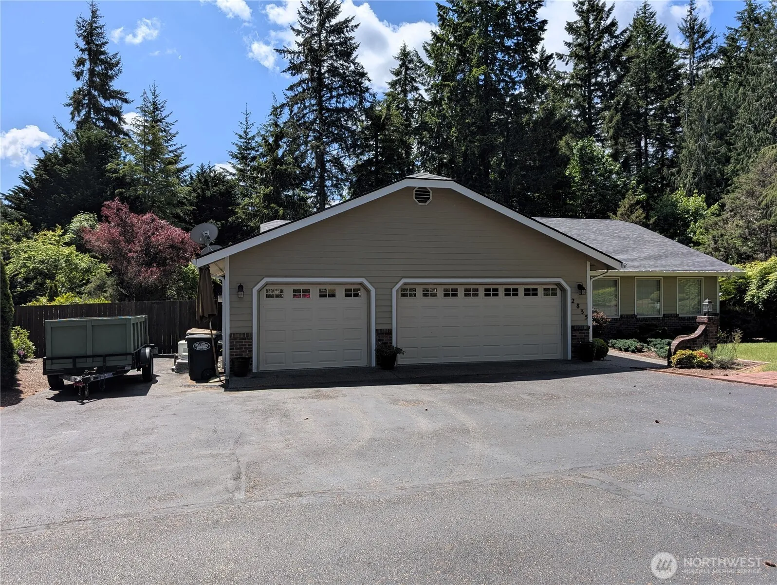 Property photo for 2835 Cooper Point Road Nw, Olympia