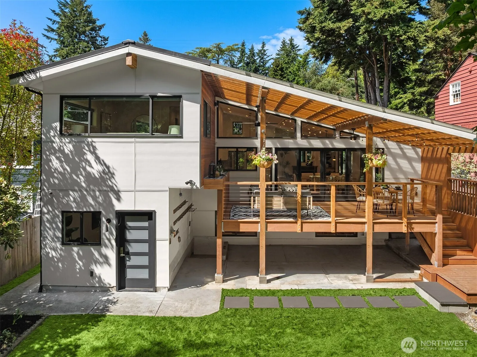Property photo for 4733 Ne 55th Road, Seattle